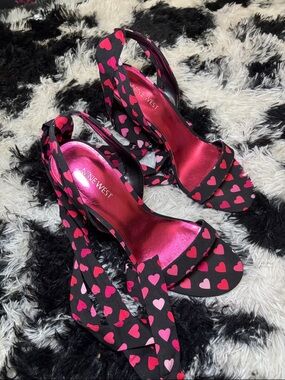 Nine West Black Strappy Kitten Heels with Pink Heart Print